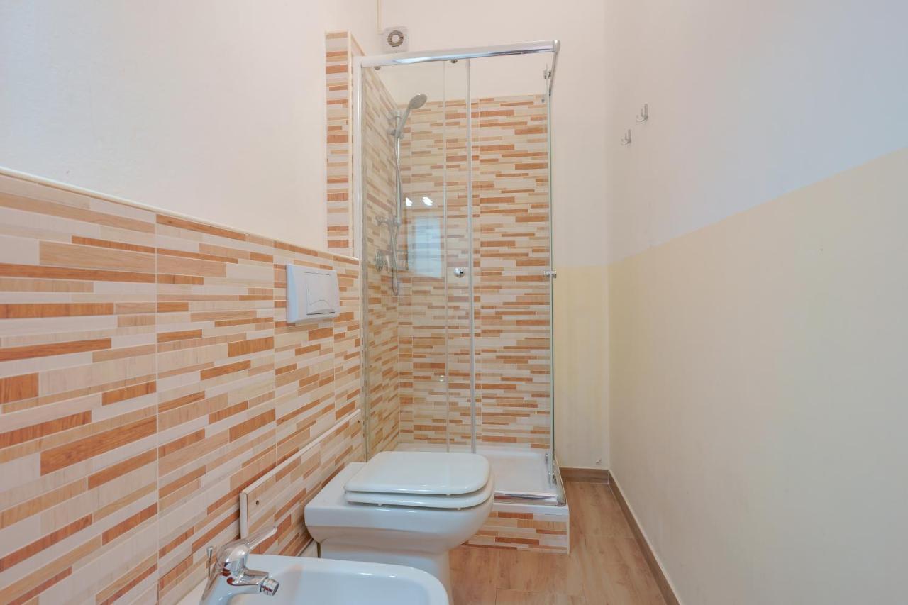 Bissenti Rooms - Eja Sardinia Cagliari Bagian luar foto