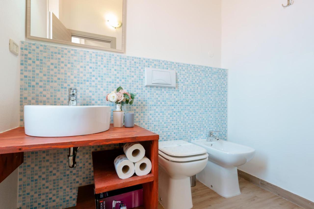 Bissenti Rooms - Eja Sardinia Cagliari Bagian luar foto